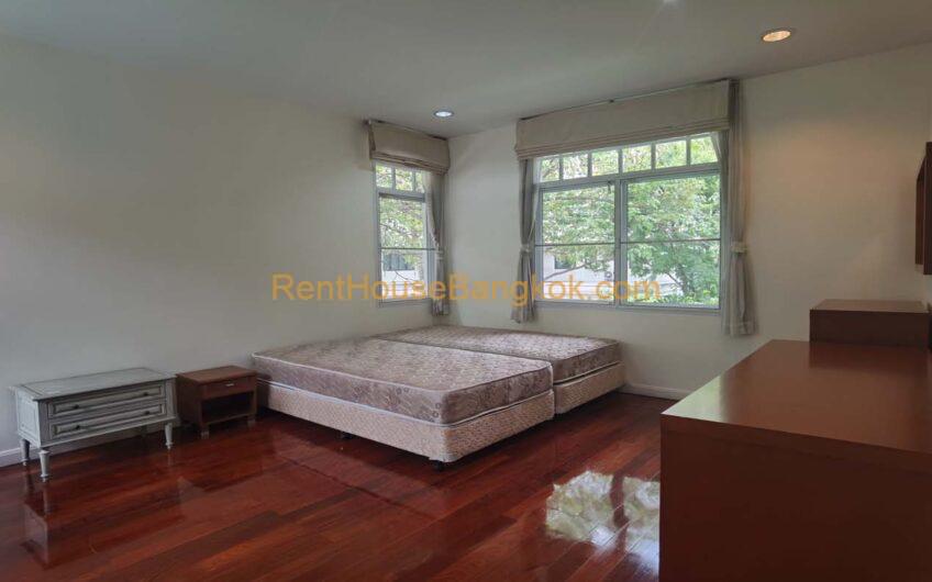 Sathorn 4 Bedroom House with Pool for rent